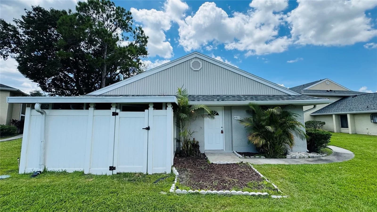 4415 PINEBARK, Orlando, FL 32811