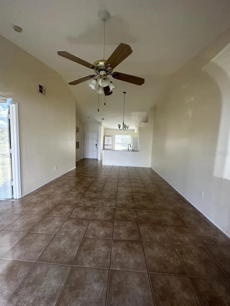 13551 SUMMETON DR 4