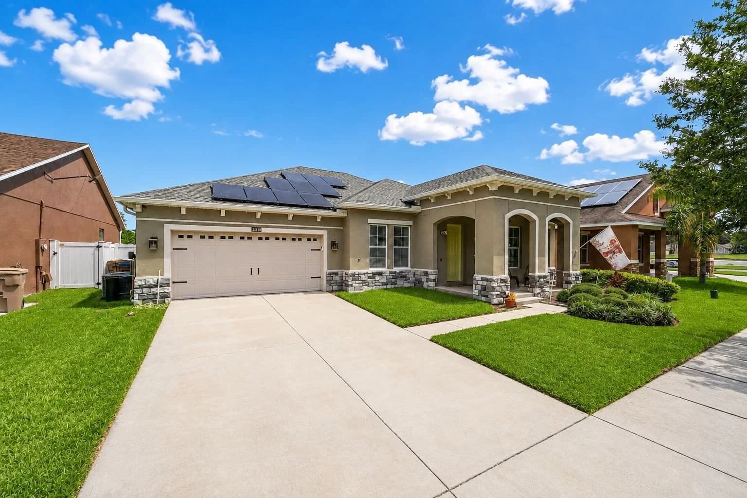 2281 TRADEWINDS 3