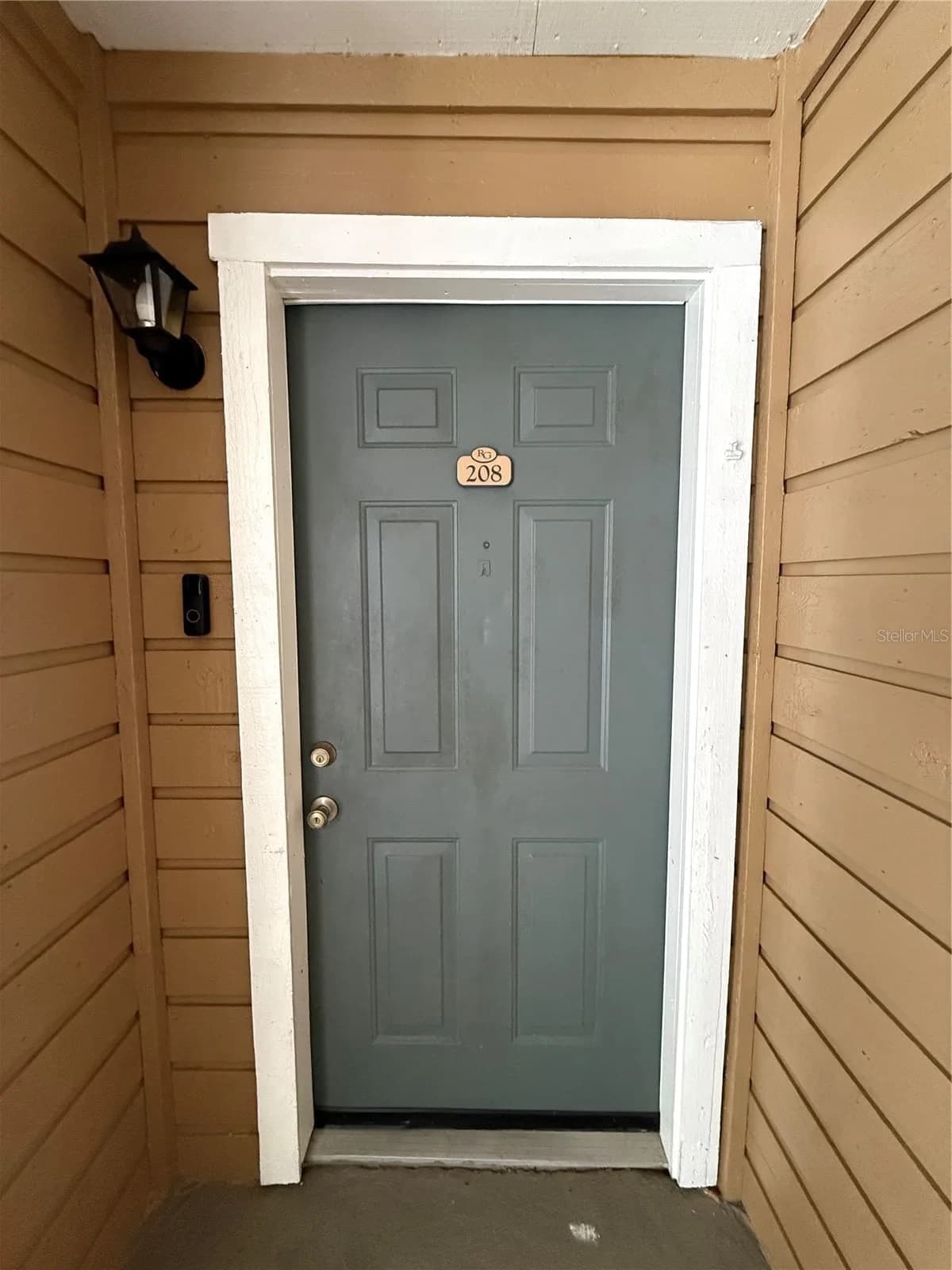 4367 THORNBRIAR 2