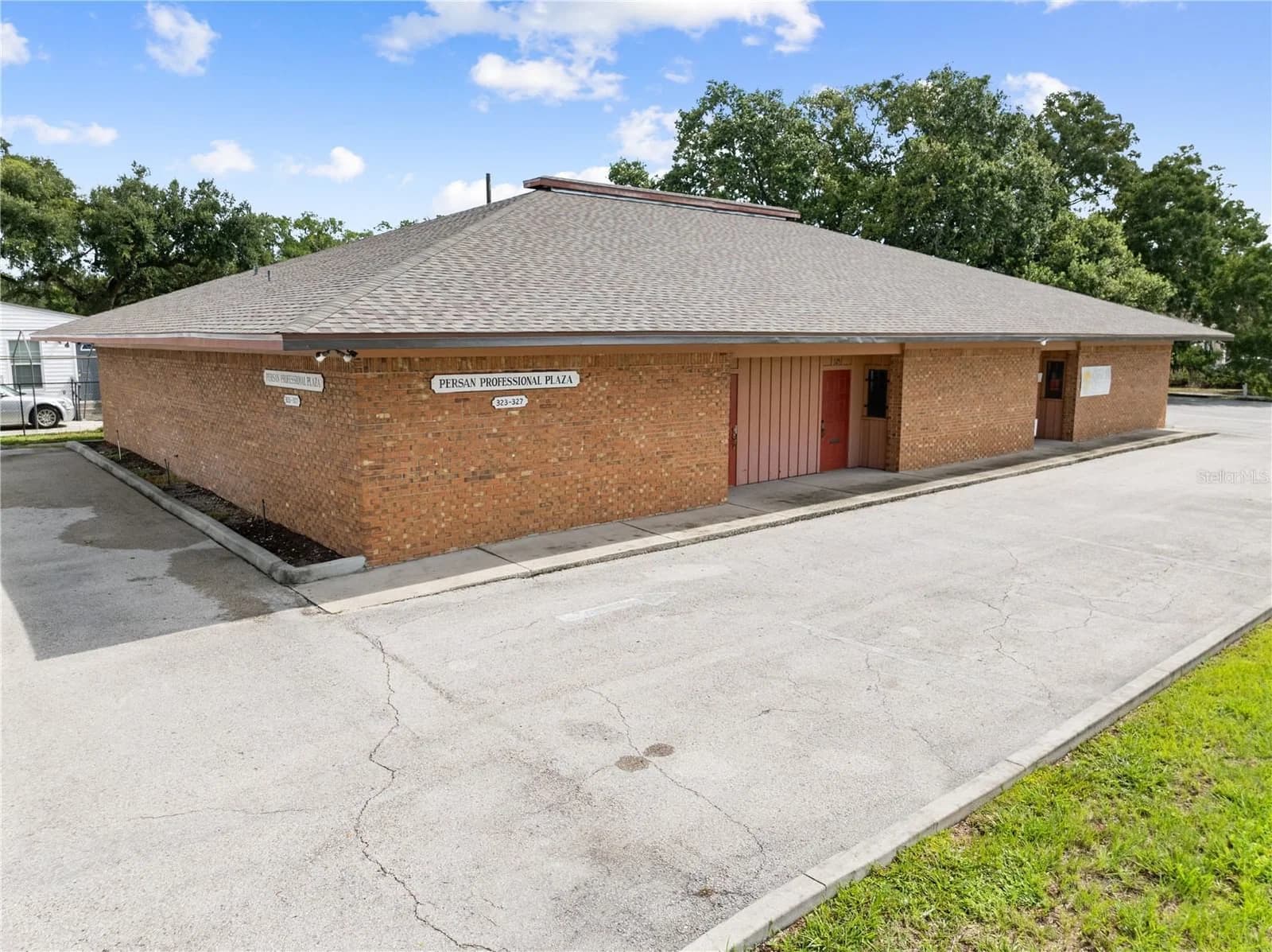 323 CYPRESS, Kissimmee, FL 34741