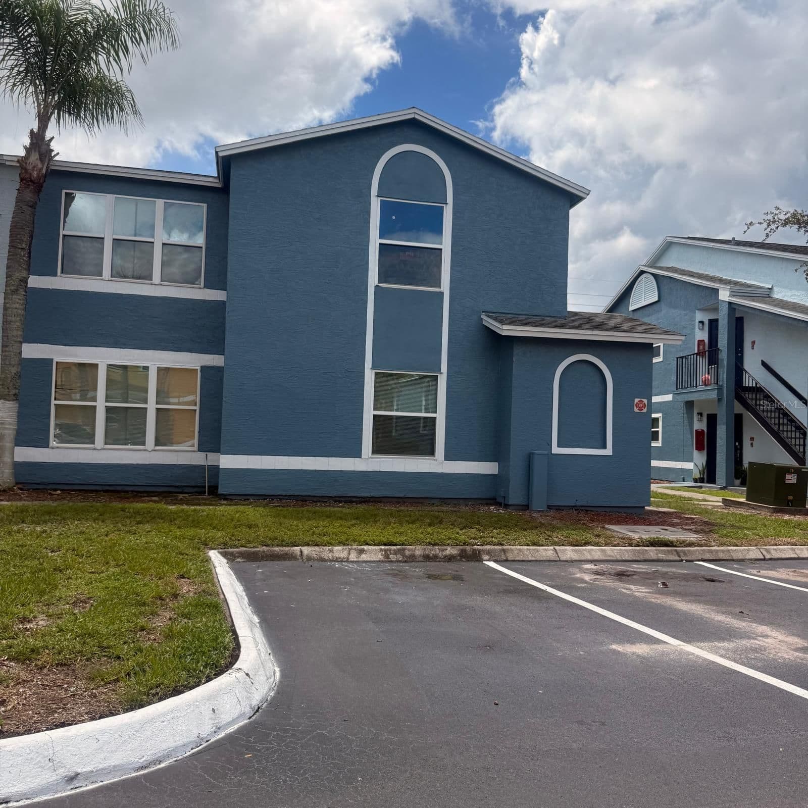 5785 GATLIN, Orlando, FL 32822