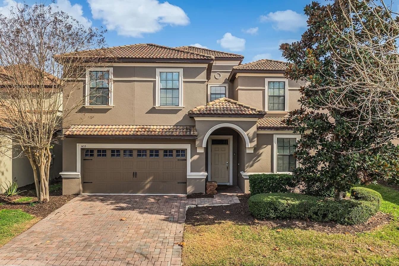 1433 THUNDERBIRD, Davenport, FL 33896