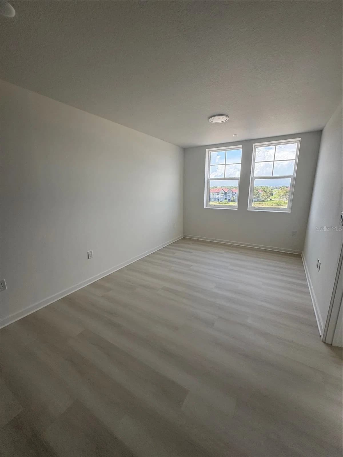 5579 MILLENIA PARK 5