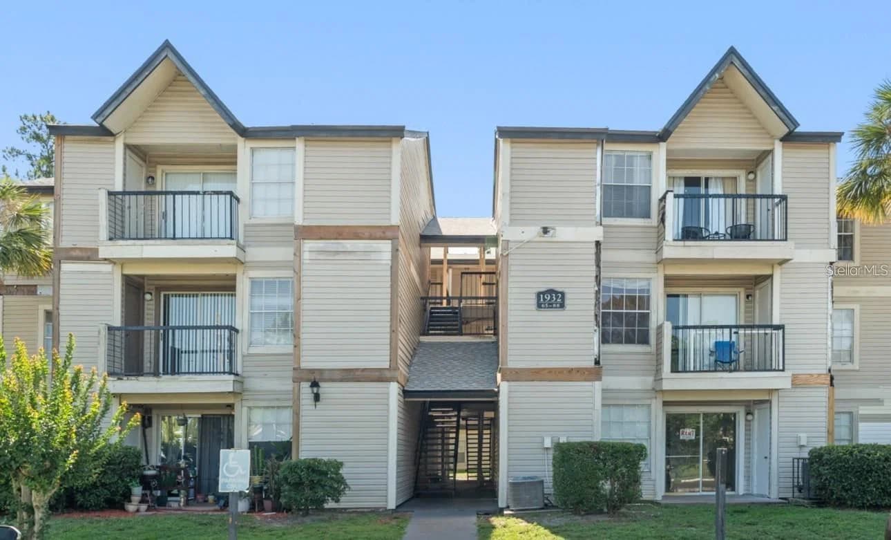 1932 LAKE ATRIUMS, Orlando, FL 32839