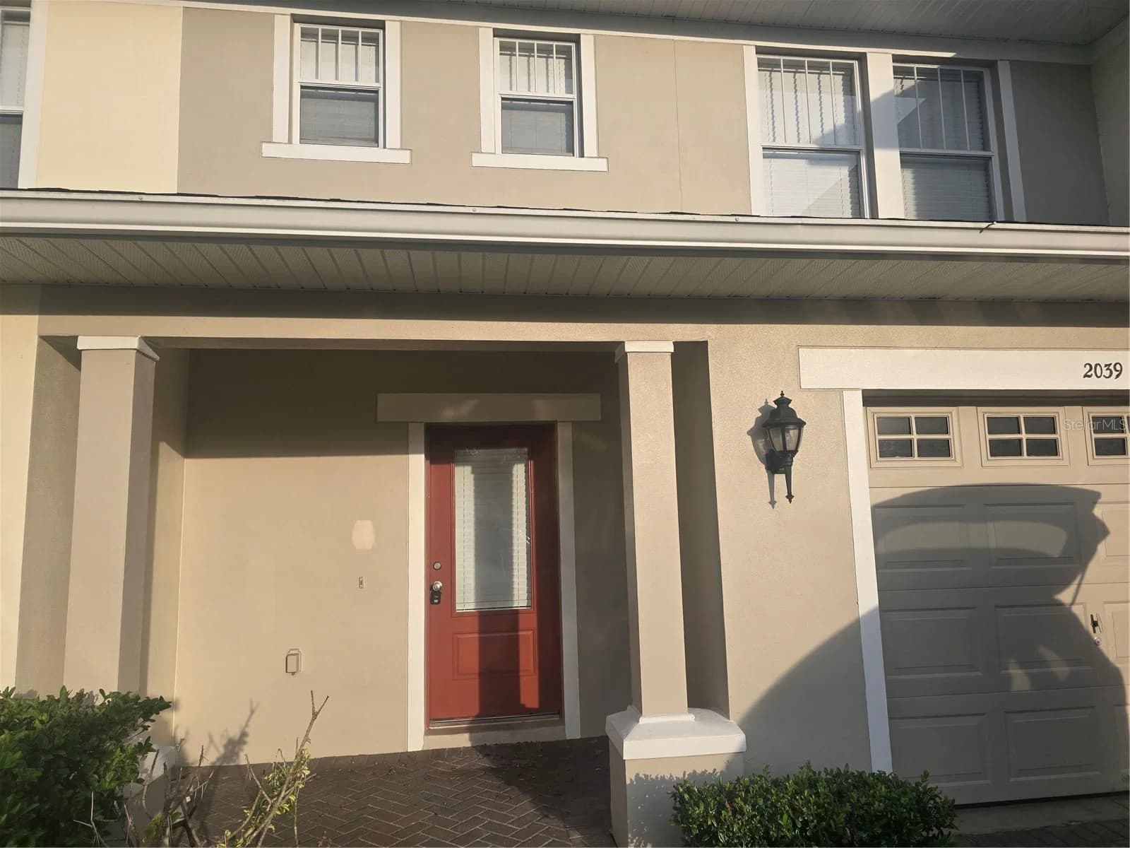 2039 CYPRESS BAY 3