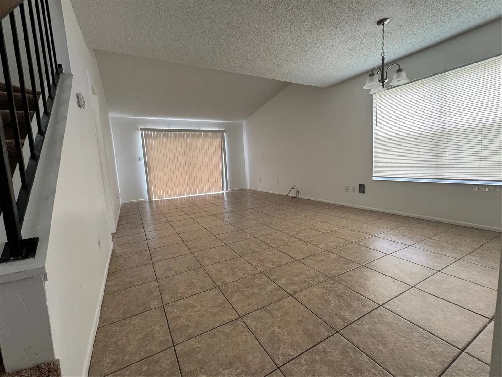 2352 PEBBLE BROOK 2