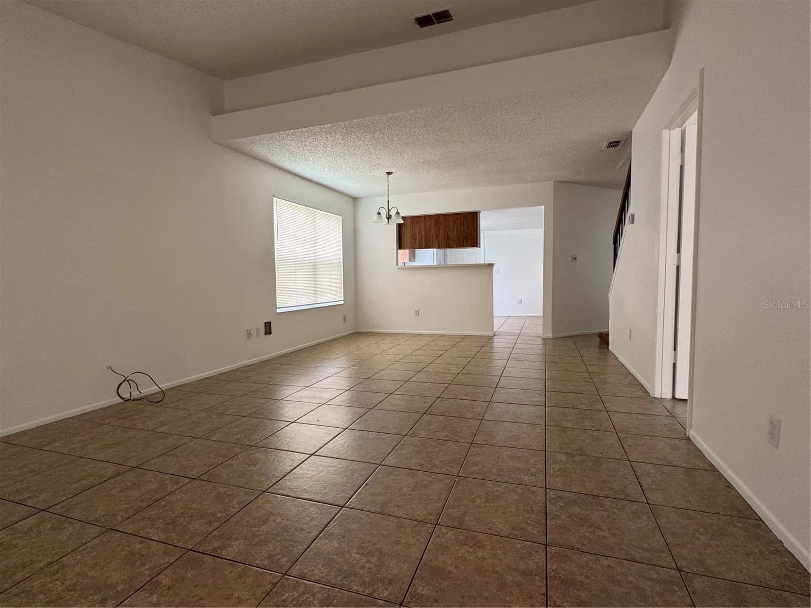 2352 PEBBLE BROOK 3