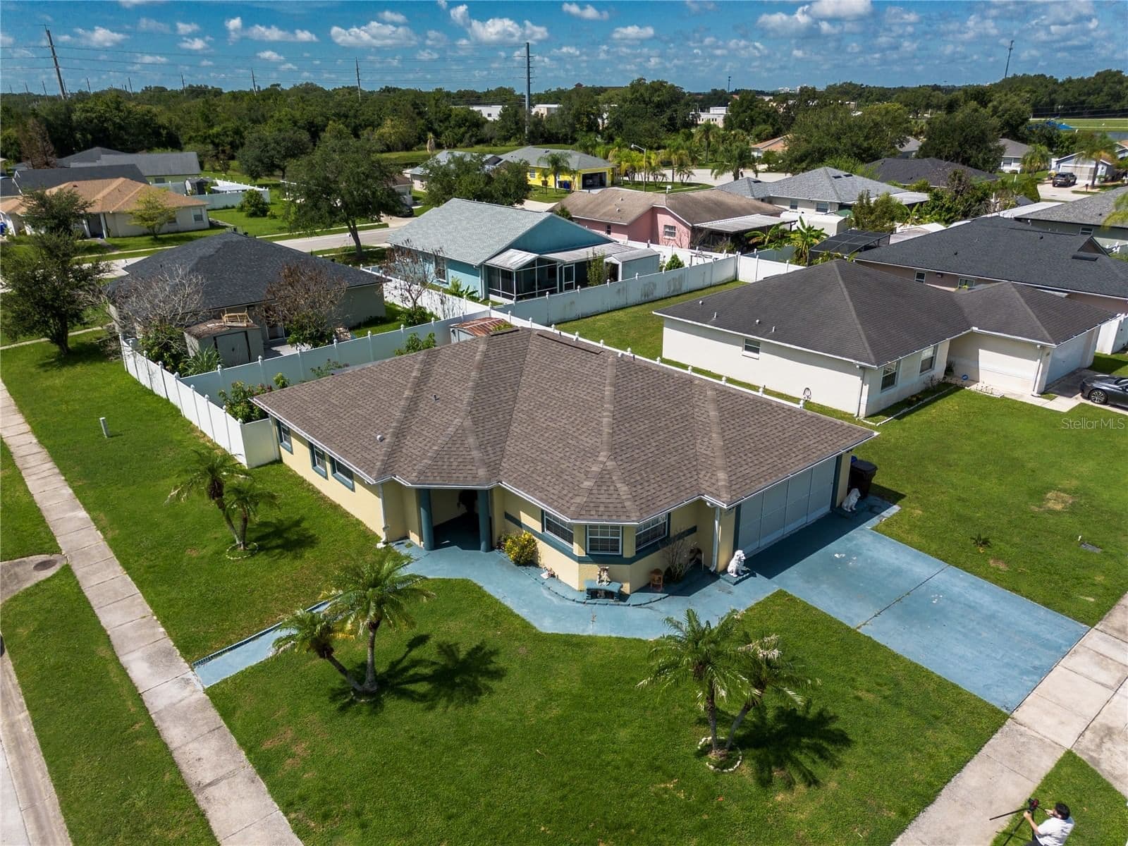 1708 CASUARINA 4