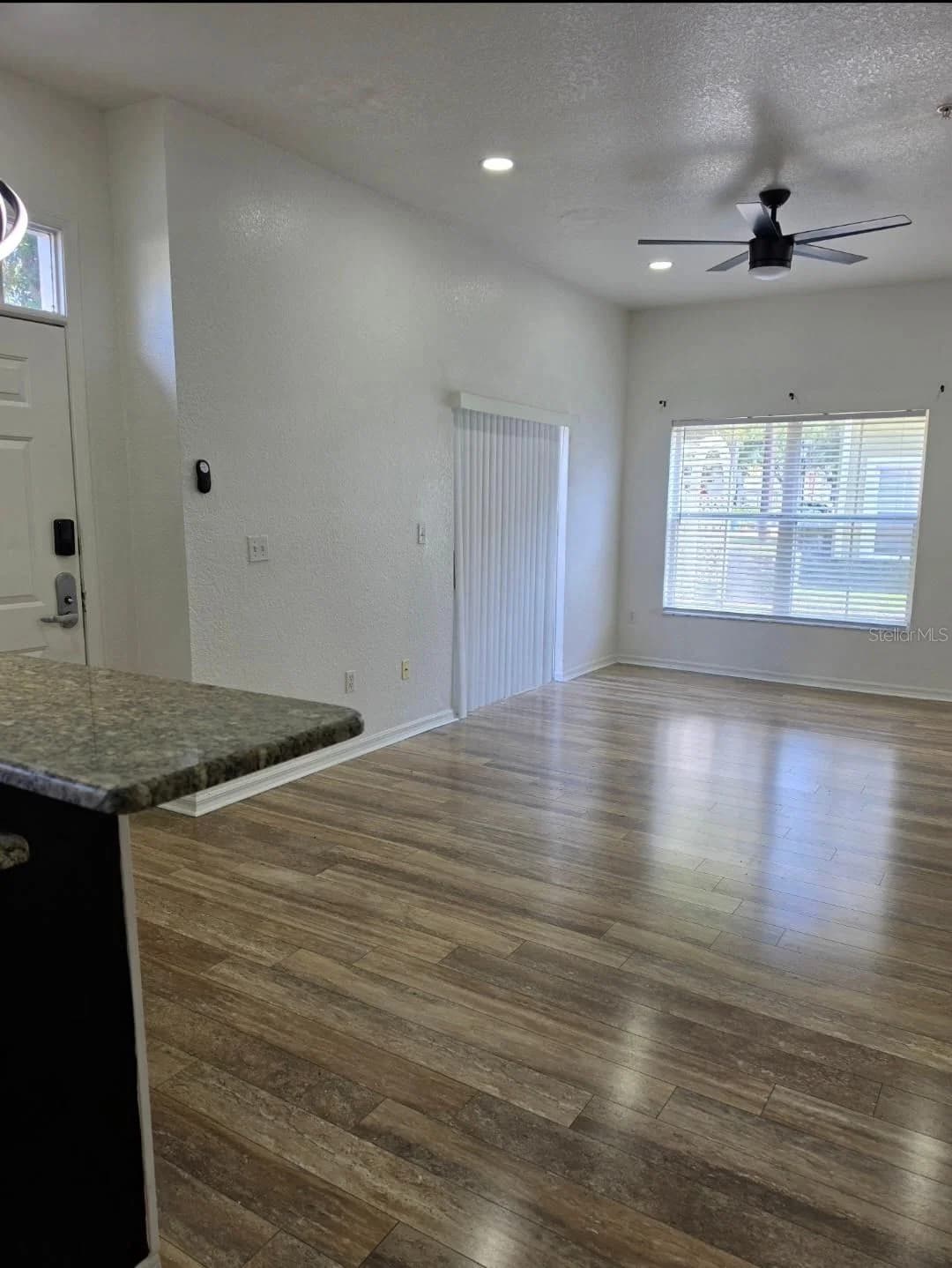 2260 SAN VITAL 3