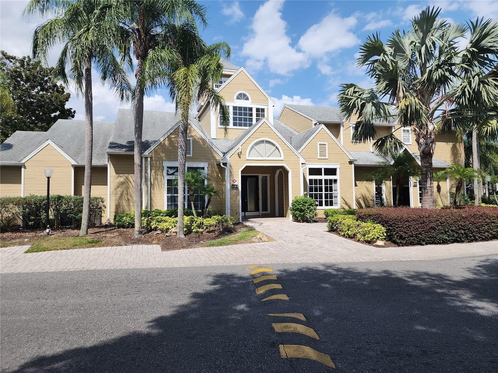 1075 HIAWASSEE, Orlando, FL 32835