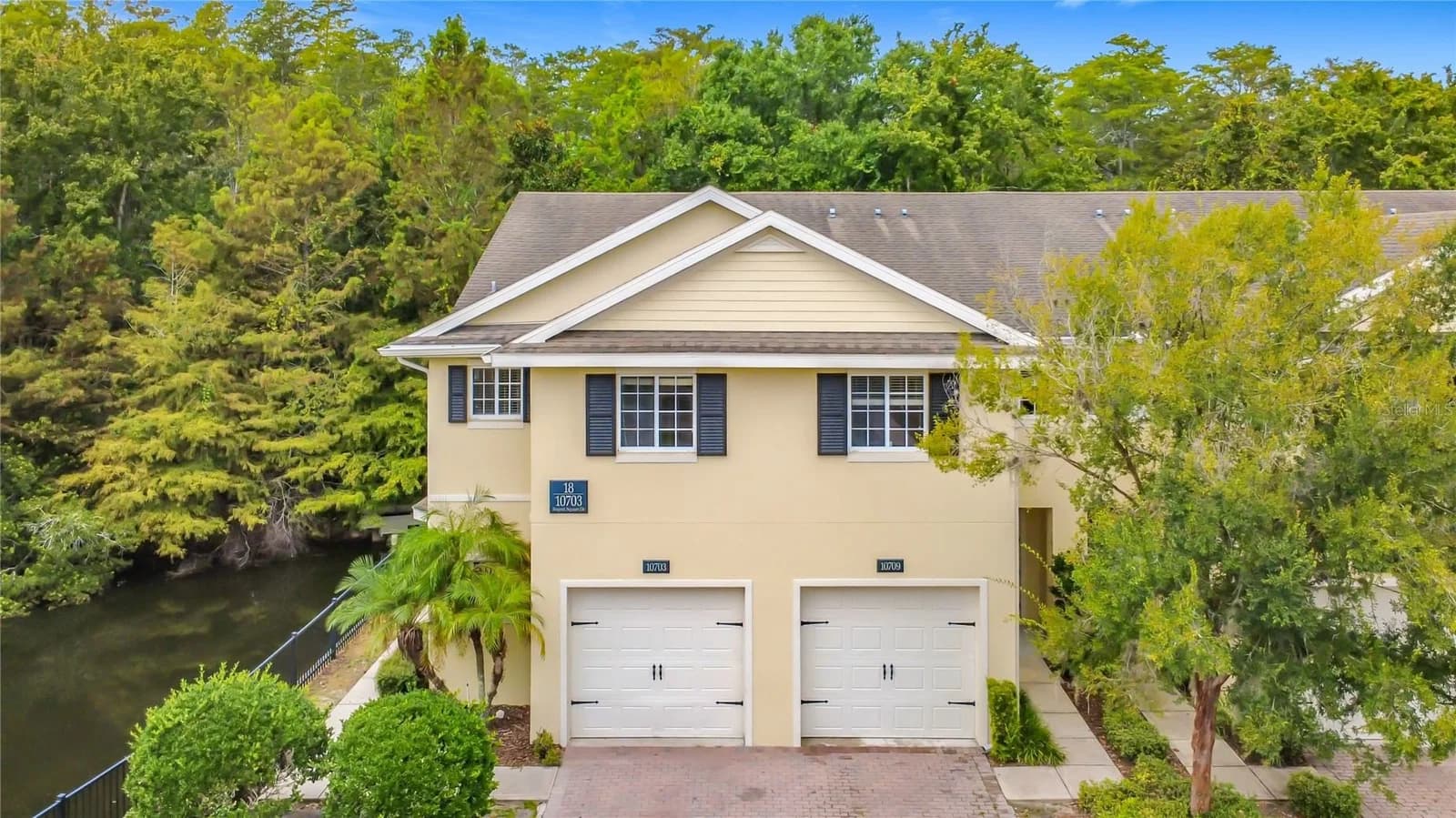 10703 REGENT SQUARE 2