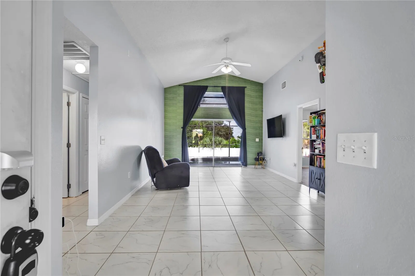 324 CASTERTON 4