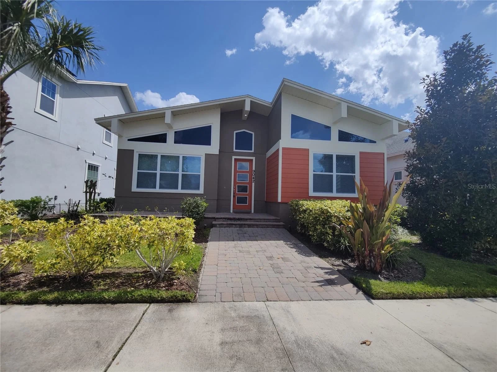 9042 YONATH, Orlando, FL 32827