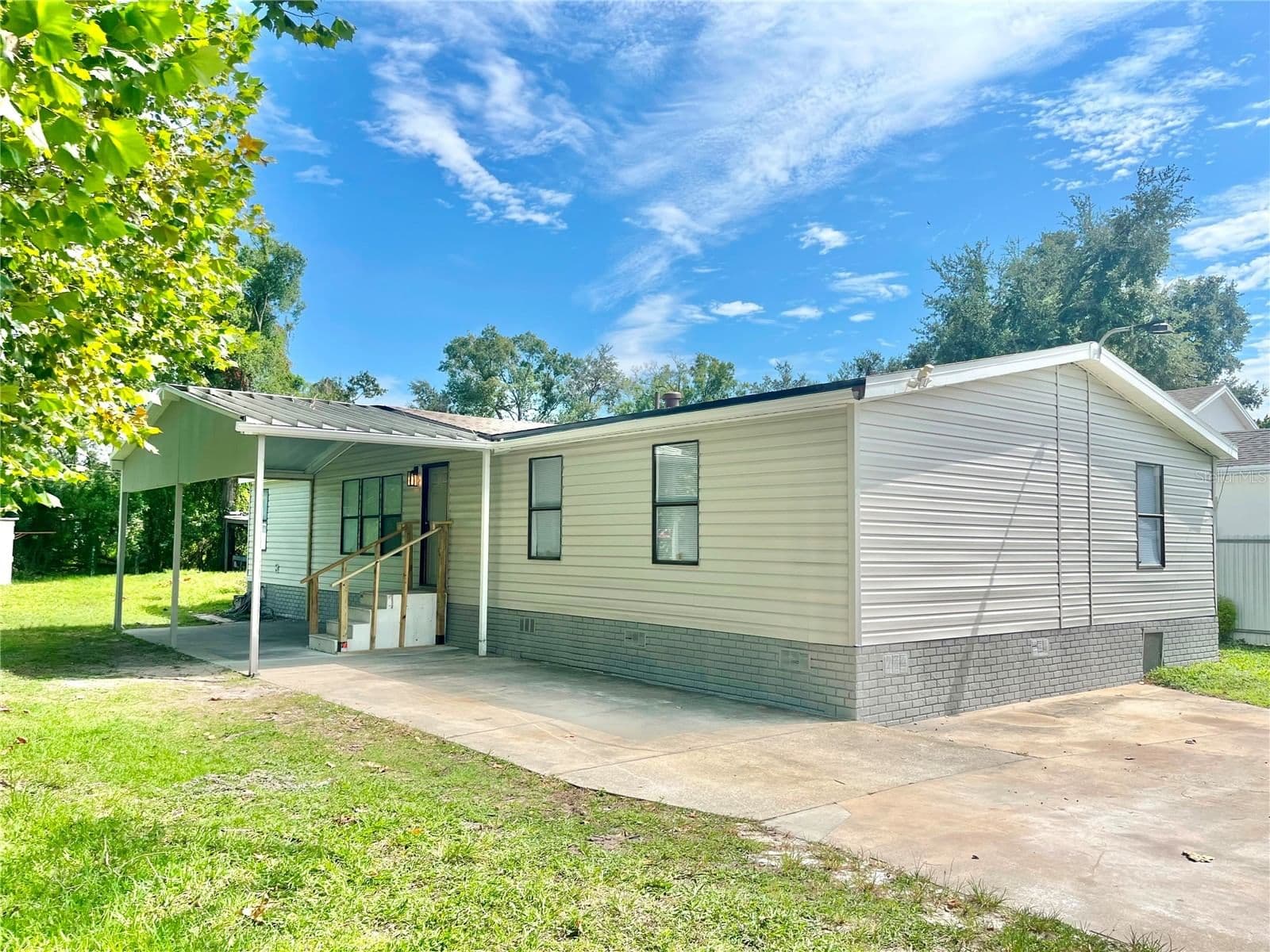 109 3RD, Orlando, FL 32824