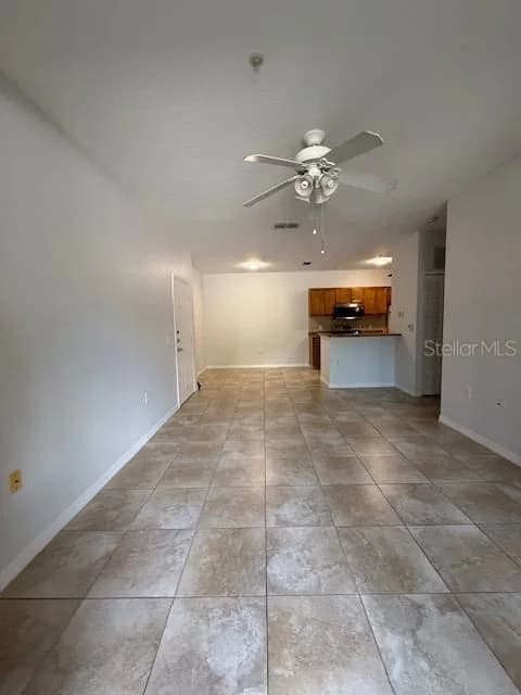 6151 METROWEST 2