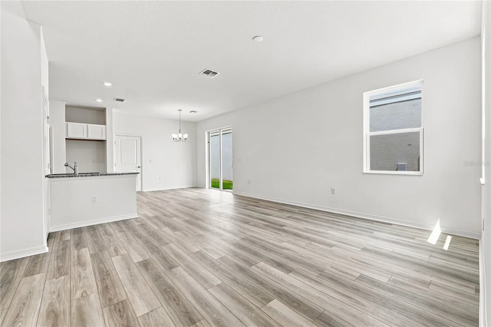 9588 WESTSIDE HILLS Drive 5