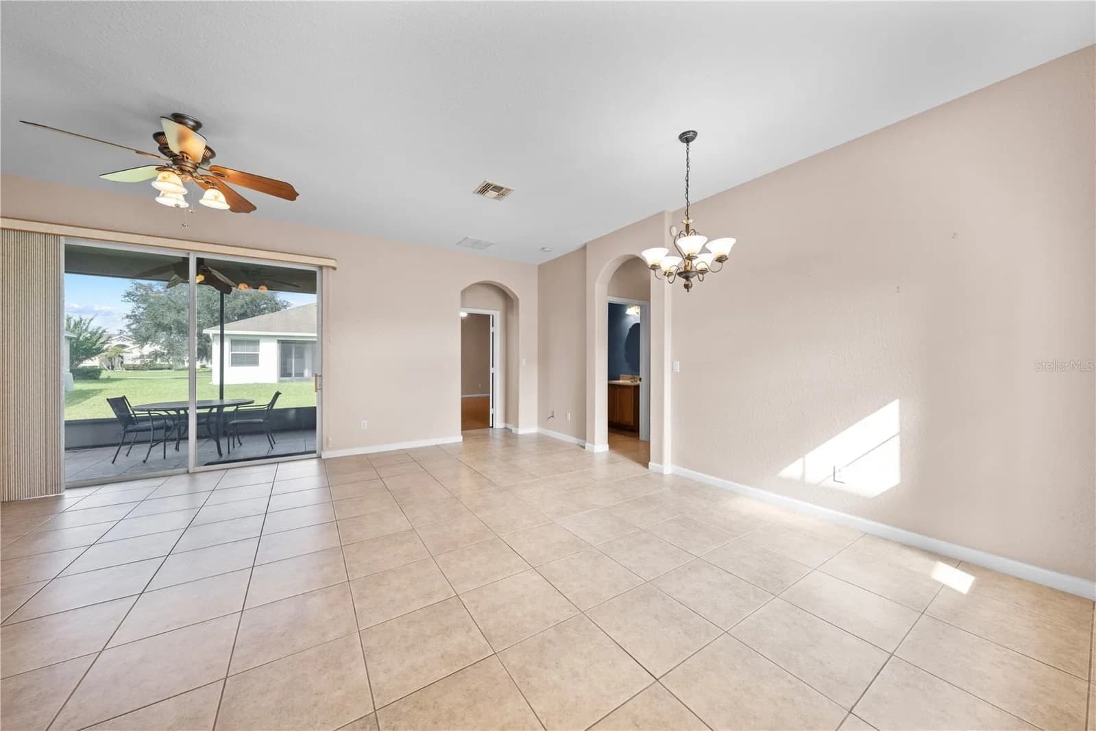 2975 WHITE CEDAR CIR 3