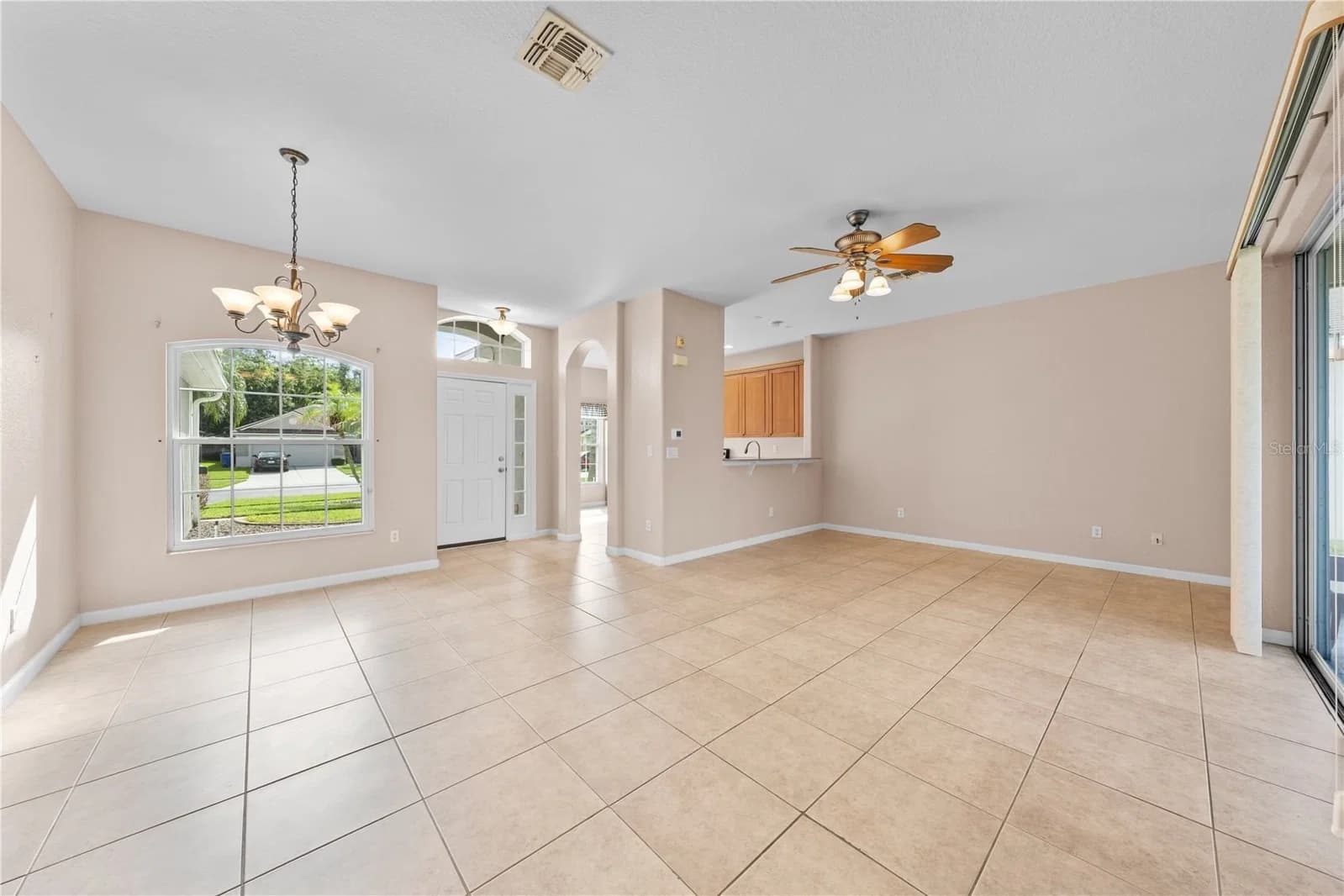 2975 WHITE CEDAR CIR 5