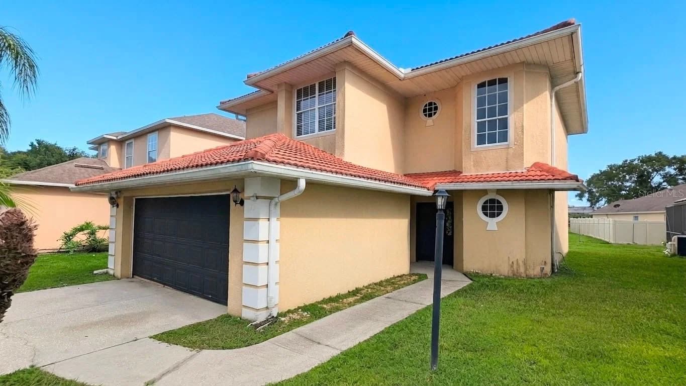 423 WATERFORD, Kissimmee, FL 34746
