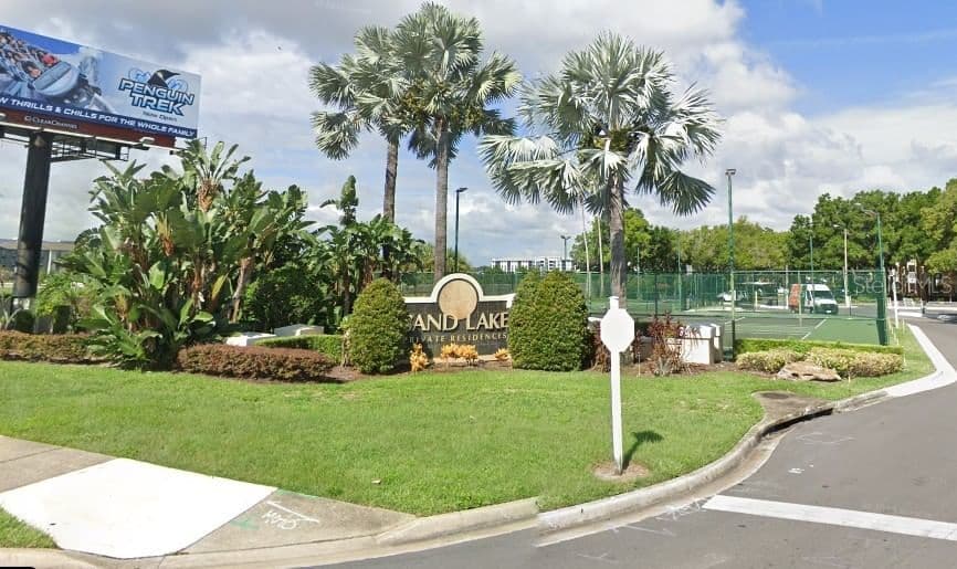 8801 LATREC, Orlando, FL 32819