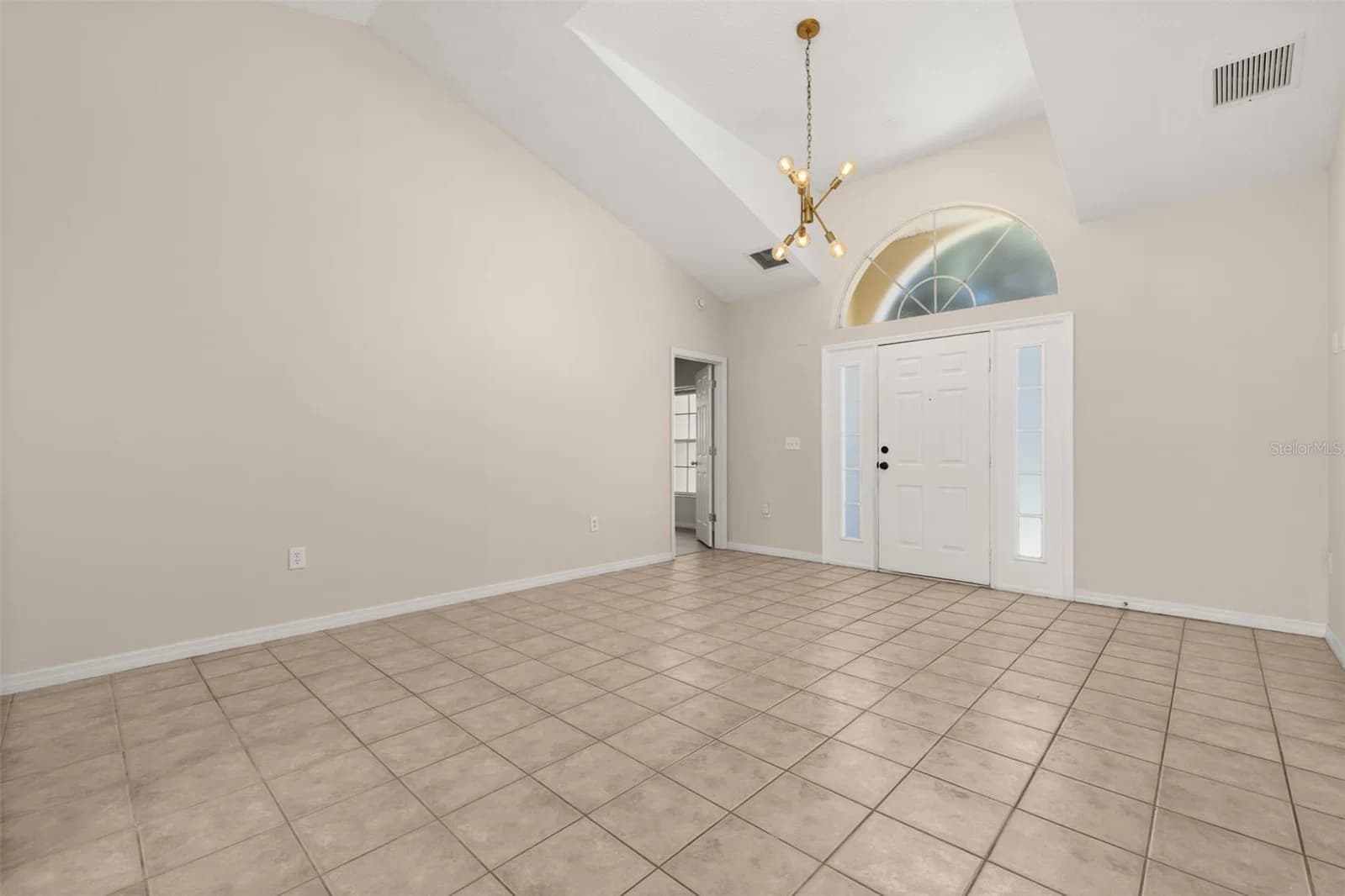 3141 ENCLAVE 4