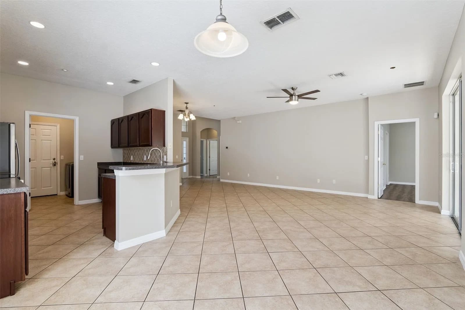 9957 CYPRESS VINE 4