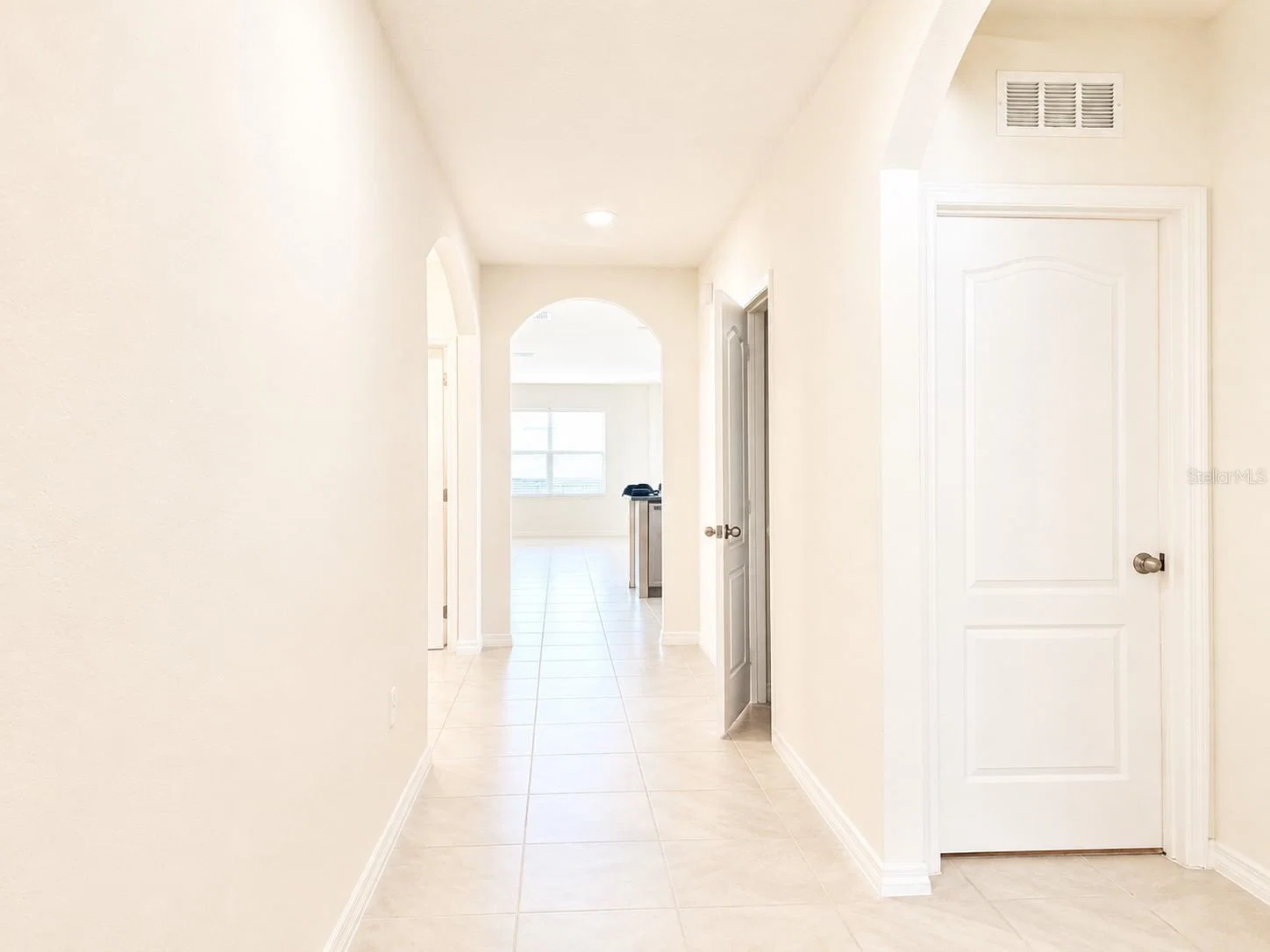 2132 SILVER BROOK 2