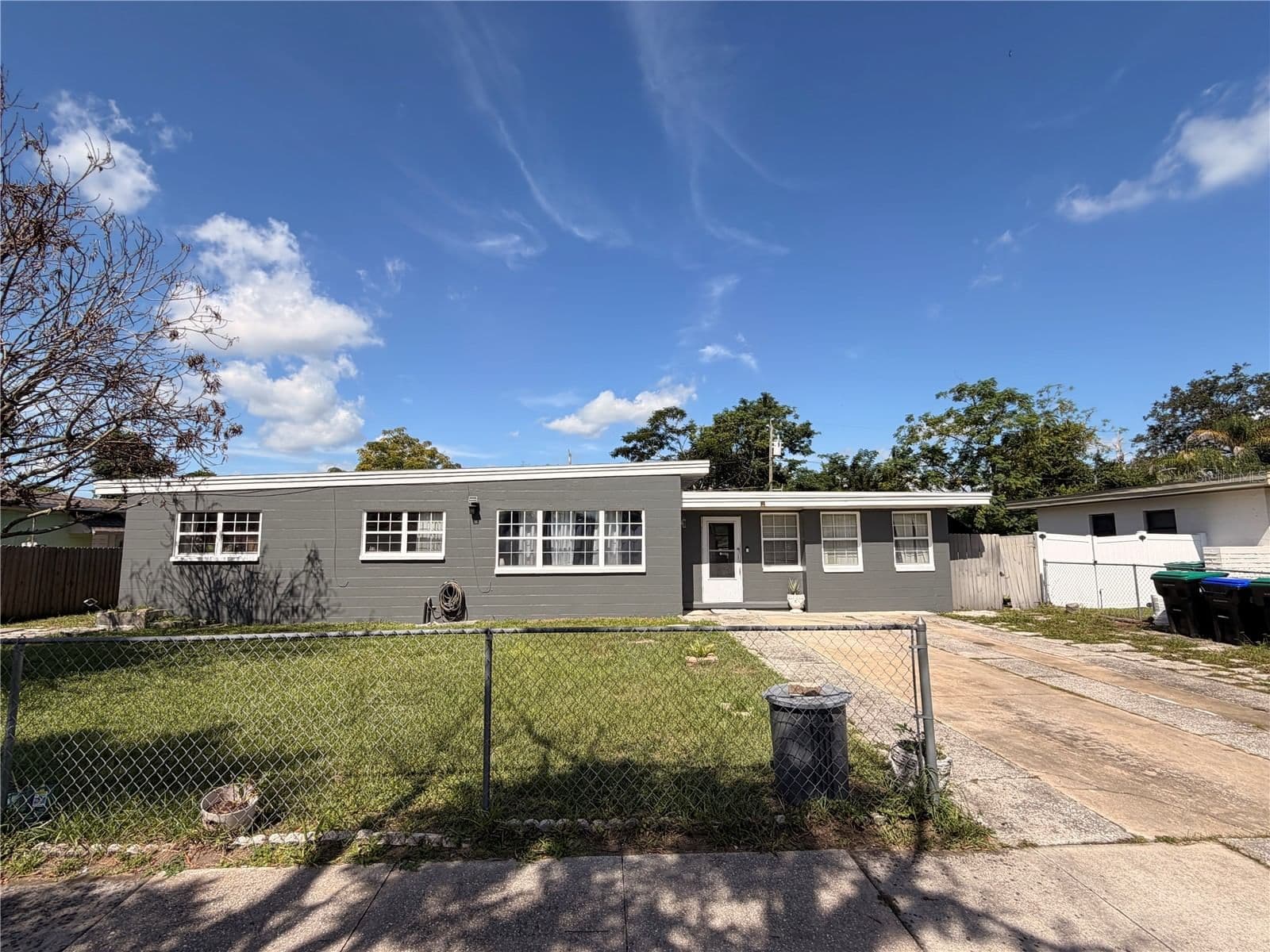 610 CAPEHART, Orlando, FL 32822