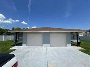 366 DUNDEE, Poinciana, FL 34759