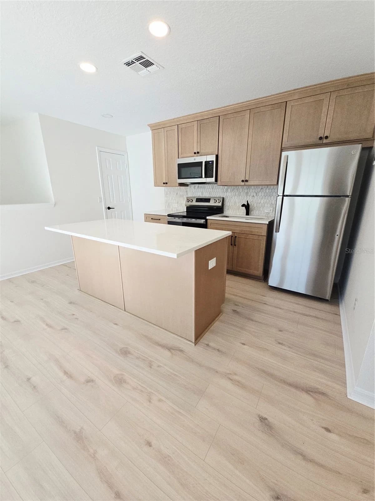 1106 RUSH Court #B 5