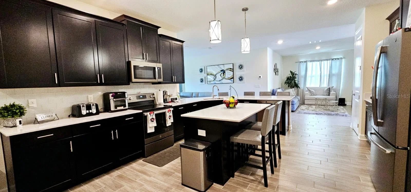 2424 CAMDEN PARK 3