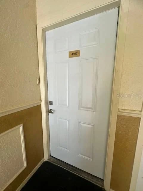 4007 VERSAILLES 2