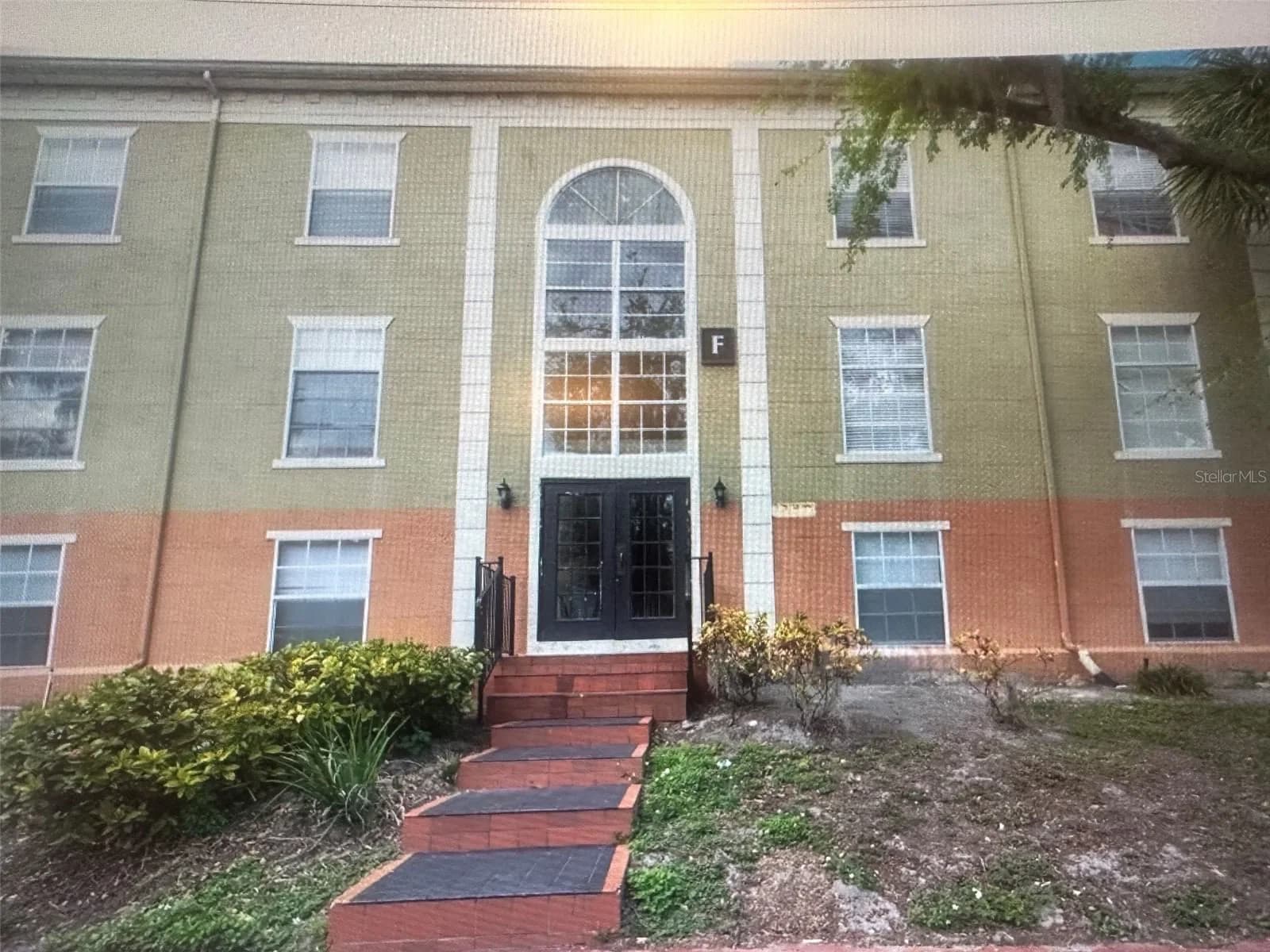4007 VERSAILLES, Orlando, FL 32808