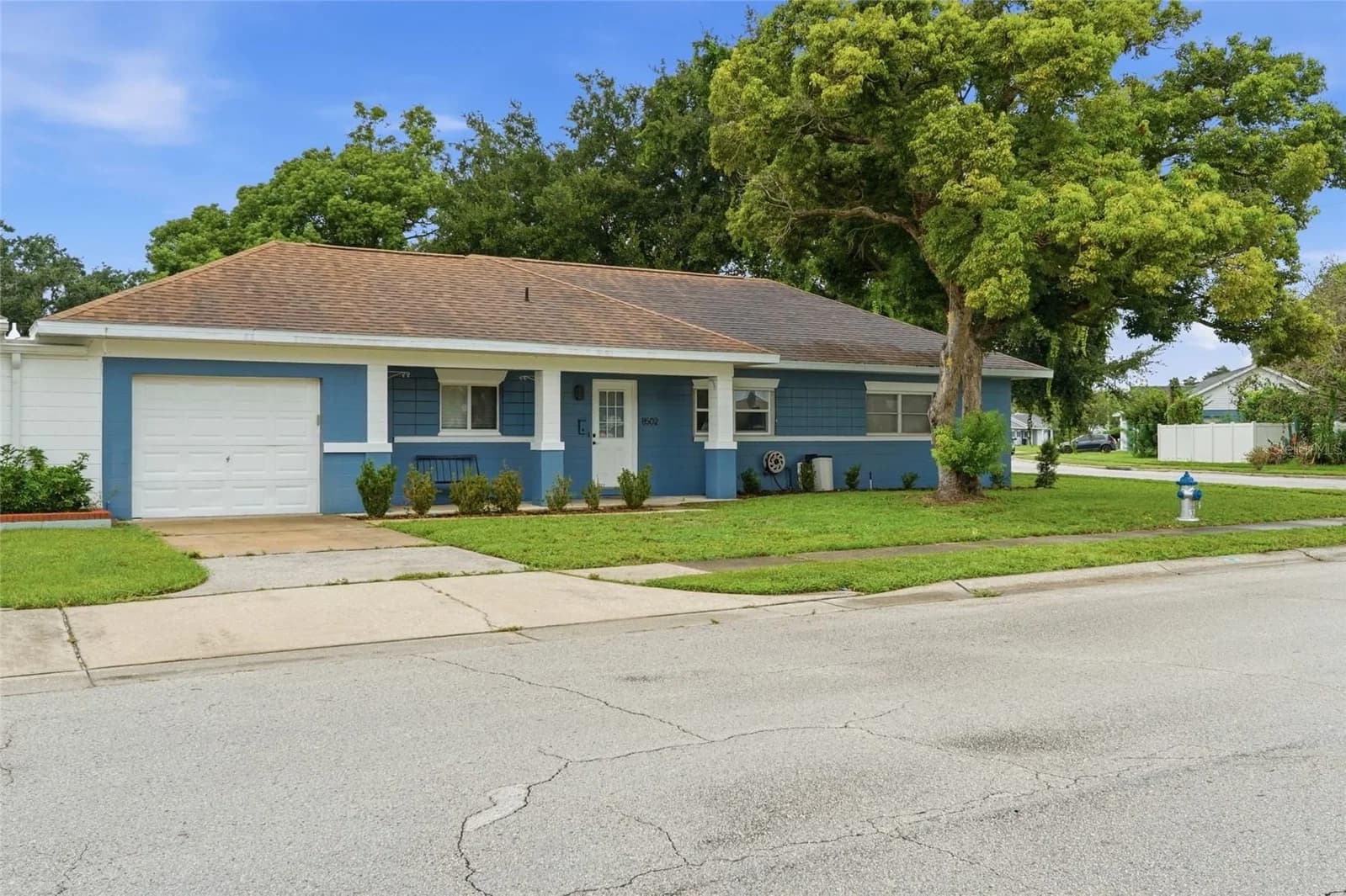 8502 OAK BLUFF, Orlando, FL 32827