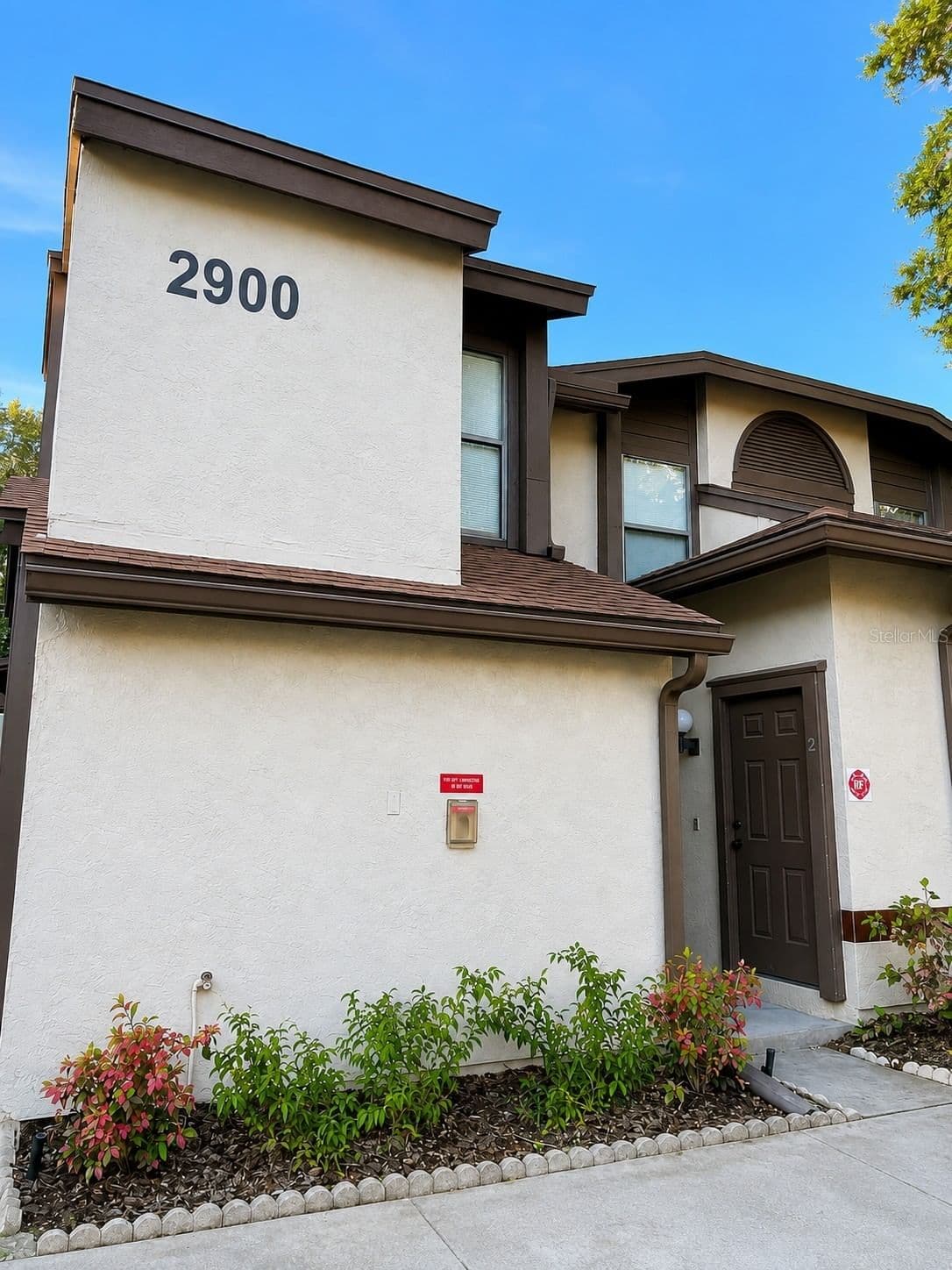 2900 SEMORAN Boulevard #B1, Orlando, FL 32822
