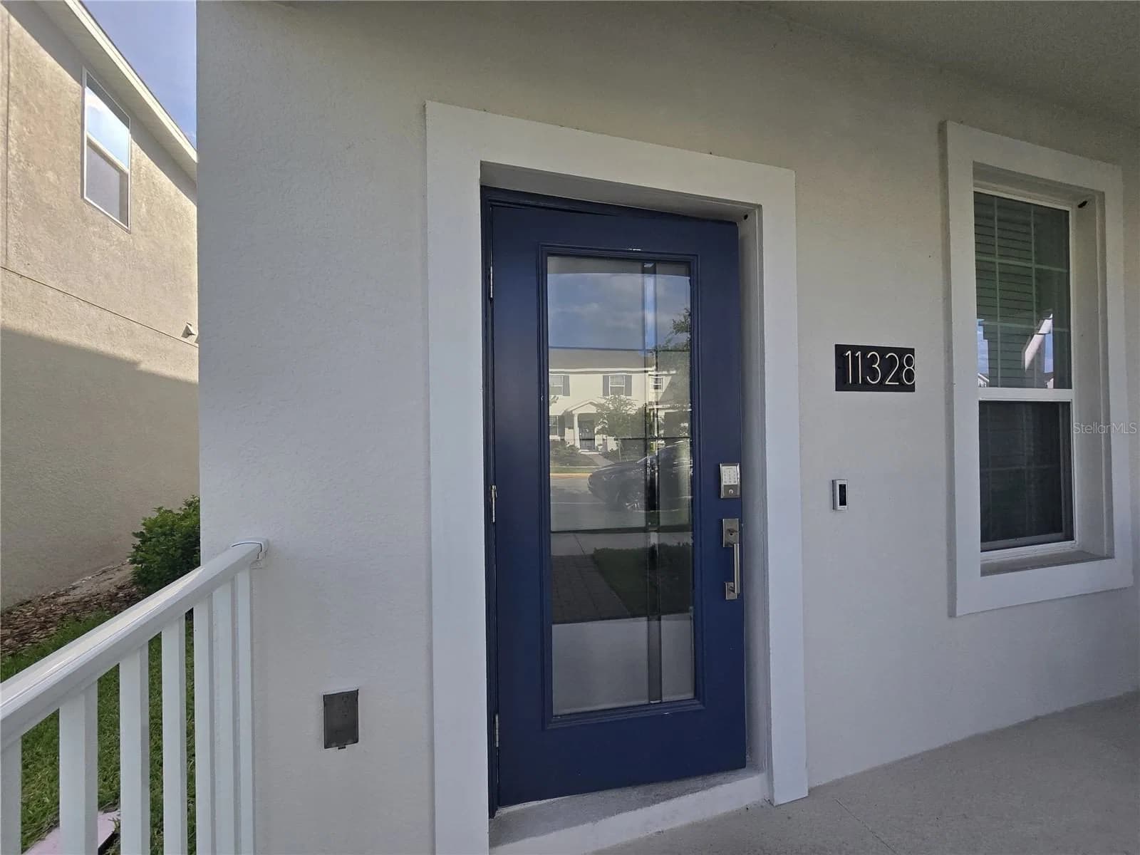 11328 LISTENING Drive, Orlando, FL 32832 3