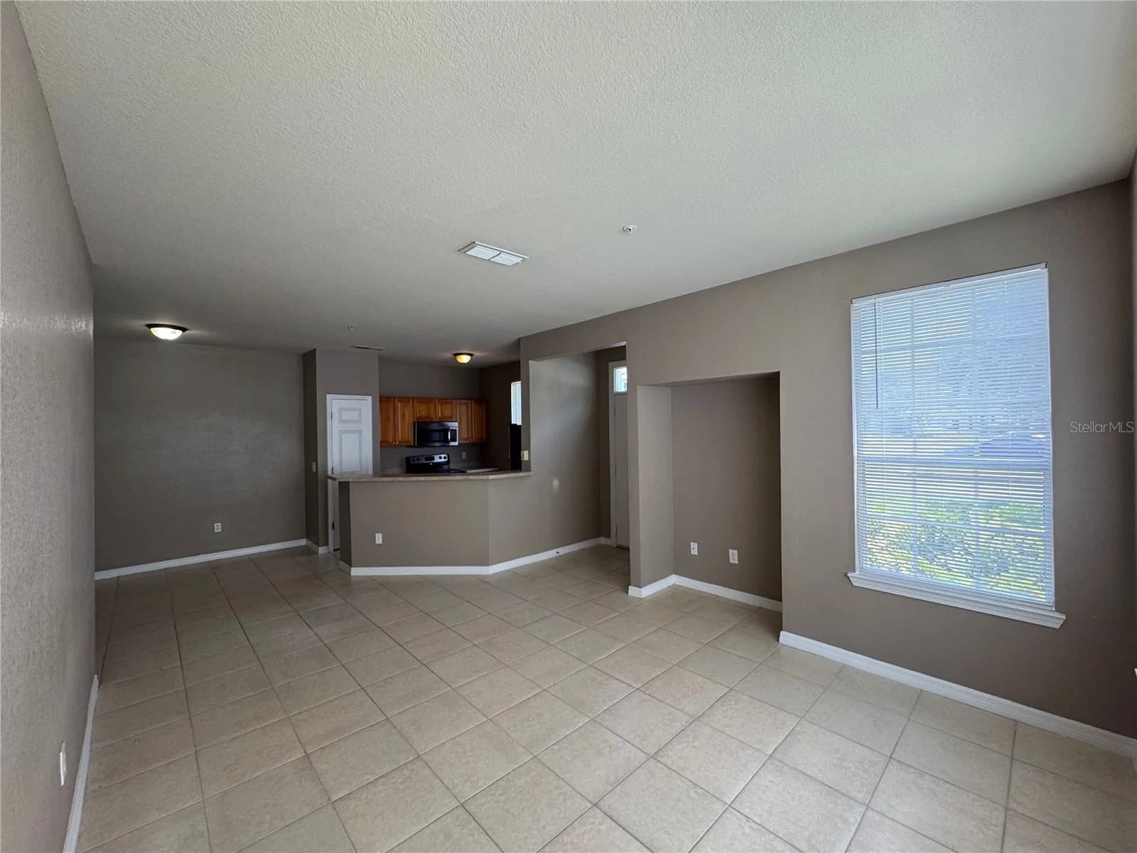 9061 LEE VISTA Boulevard #1306, Orlando, FL 32829 3