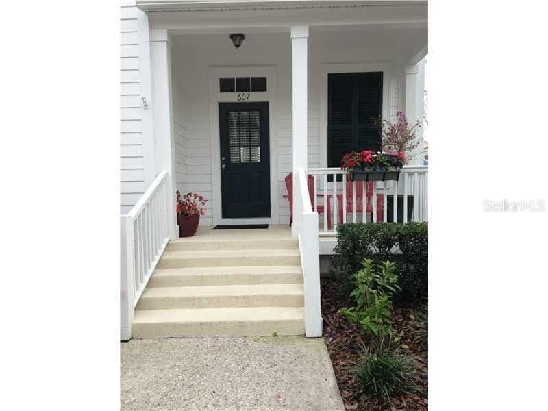 607 WISTERIA Lane 4