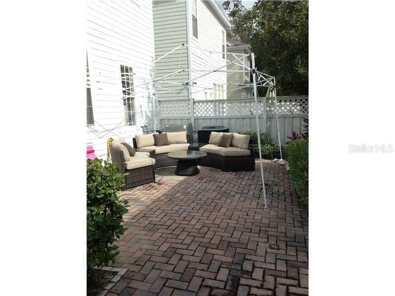 607 WISTERIA Lane 5