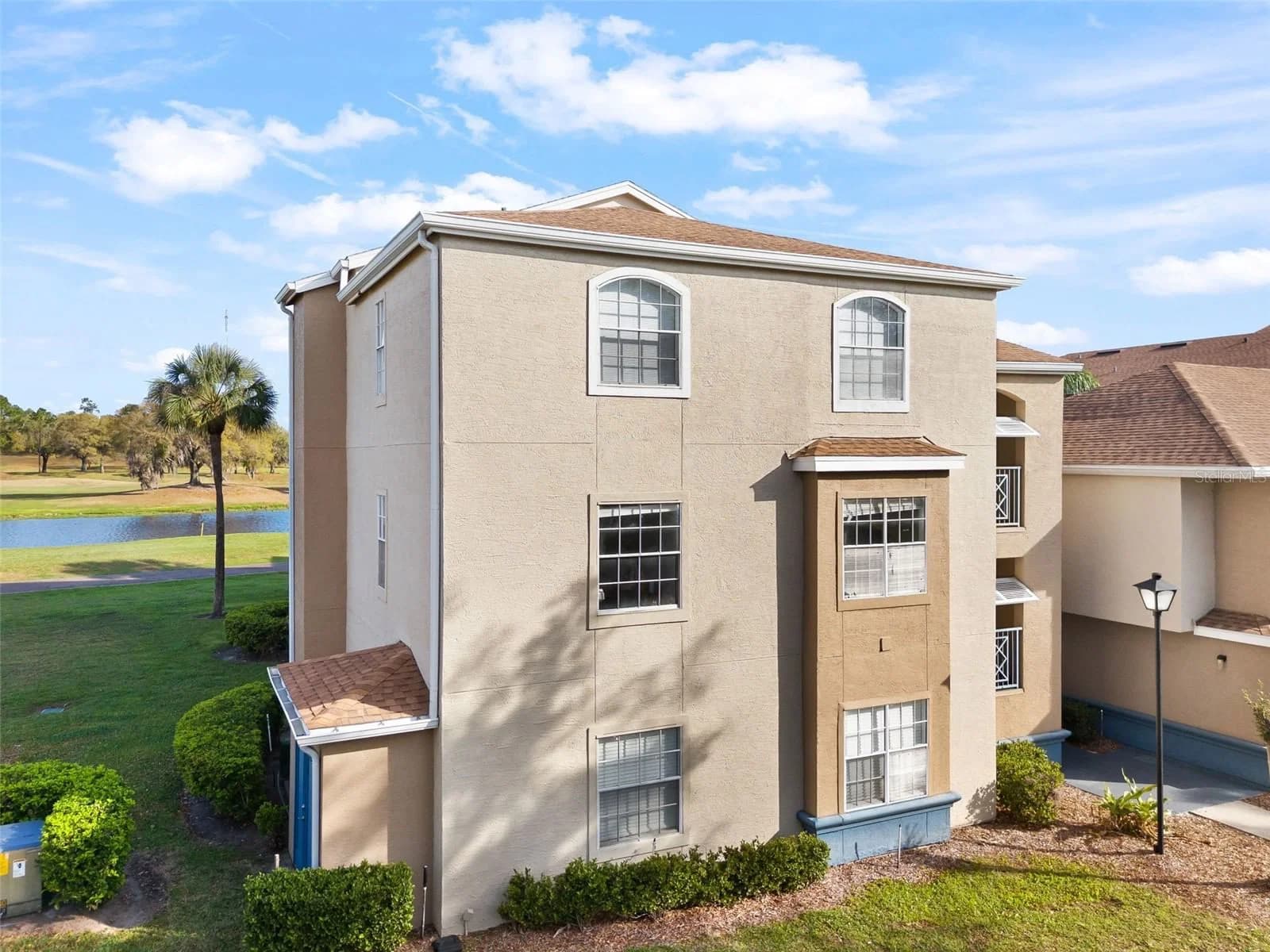 7320 WESTPOINTE Boulevard #533, Orlando, FL 32835 2