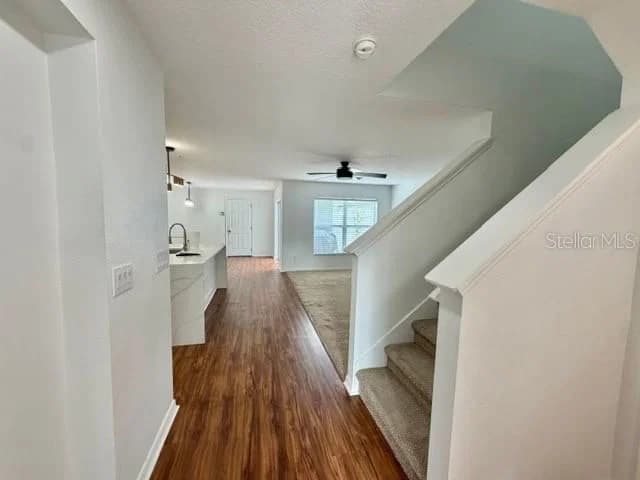 12621 TANJA KING Boulevard, Orlando, FL 32828 2