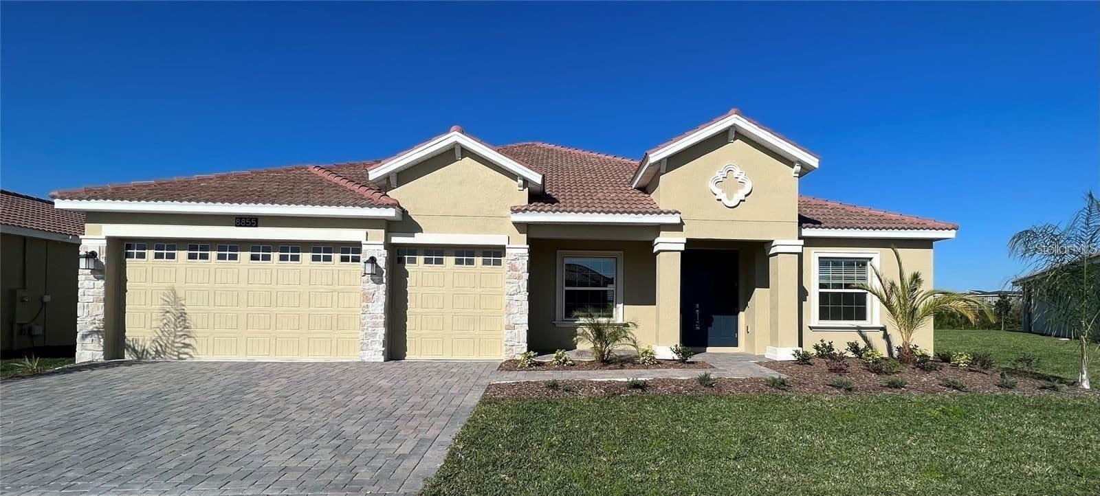 8855 FALLEN OAK Drive, Davenport, FL 33896