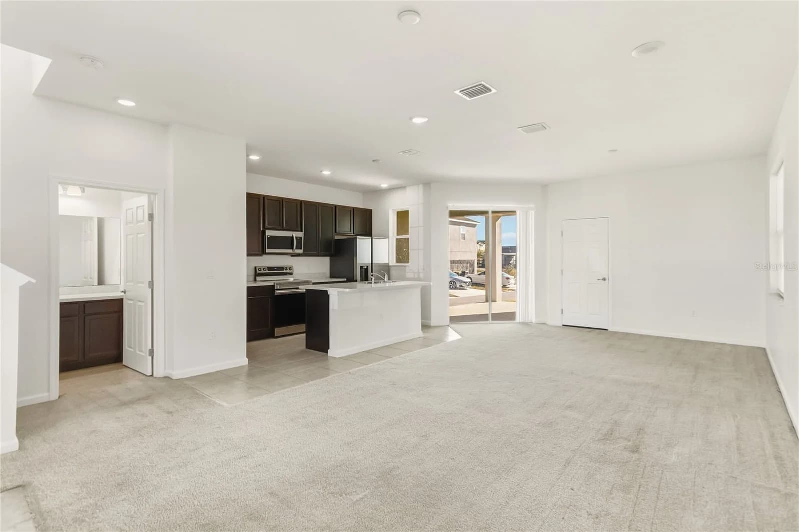 263 BELLA PRESTWICK BLVD 5