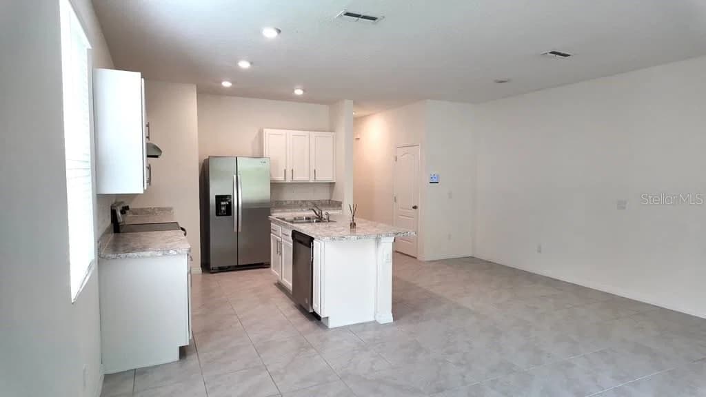 1241 YELLOW FINCH Drive, Davenport, FL 33837 3