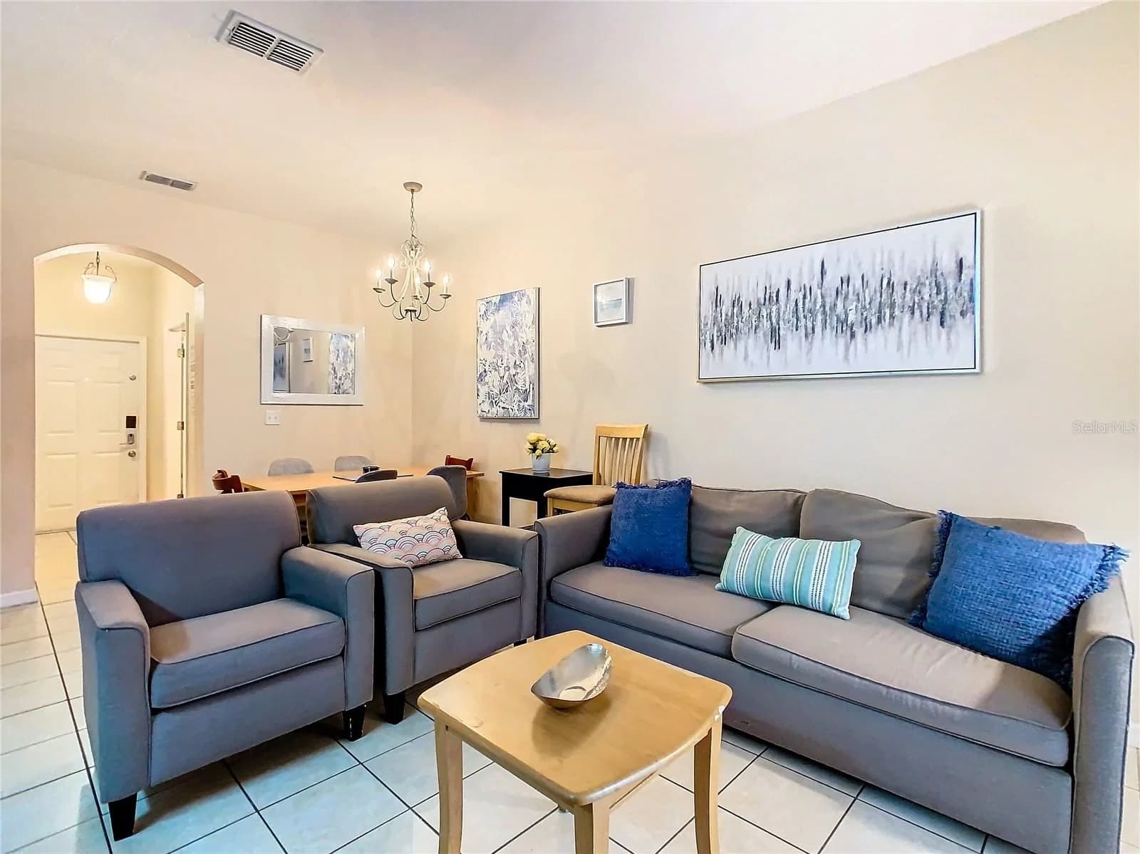 2705 BUSHMAN Drive 5
