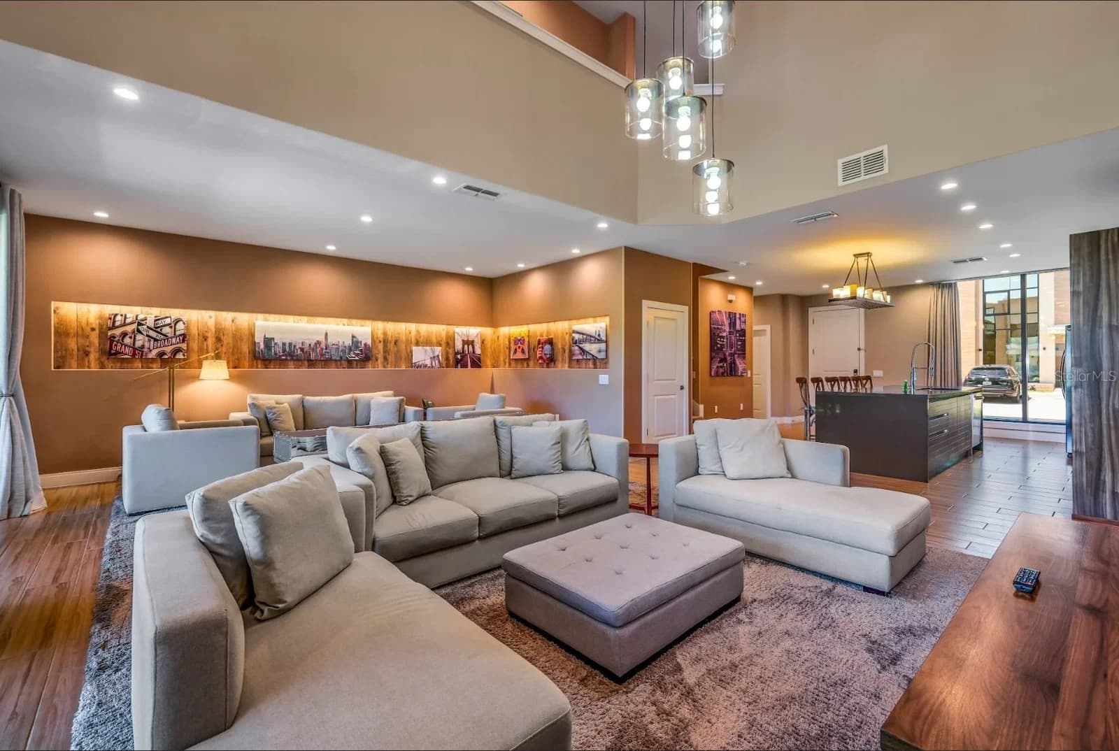 7482 BROOKLYN Drive 5