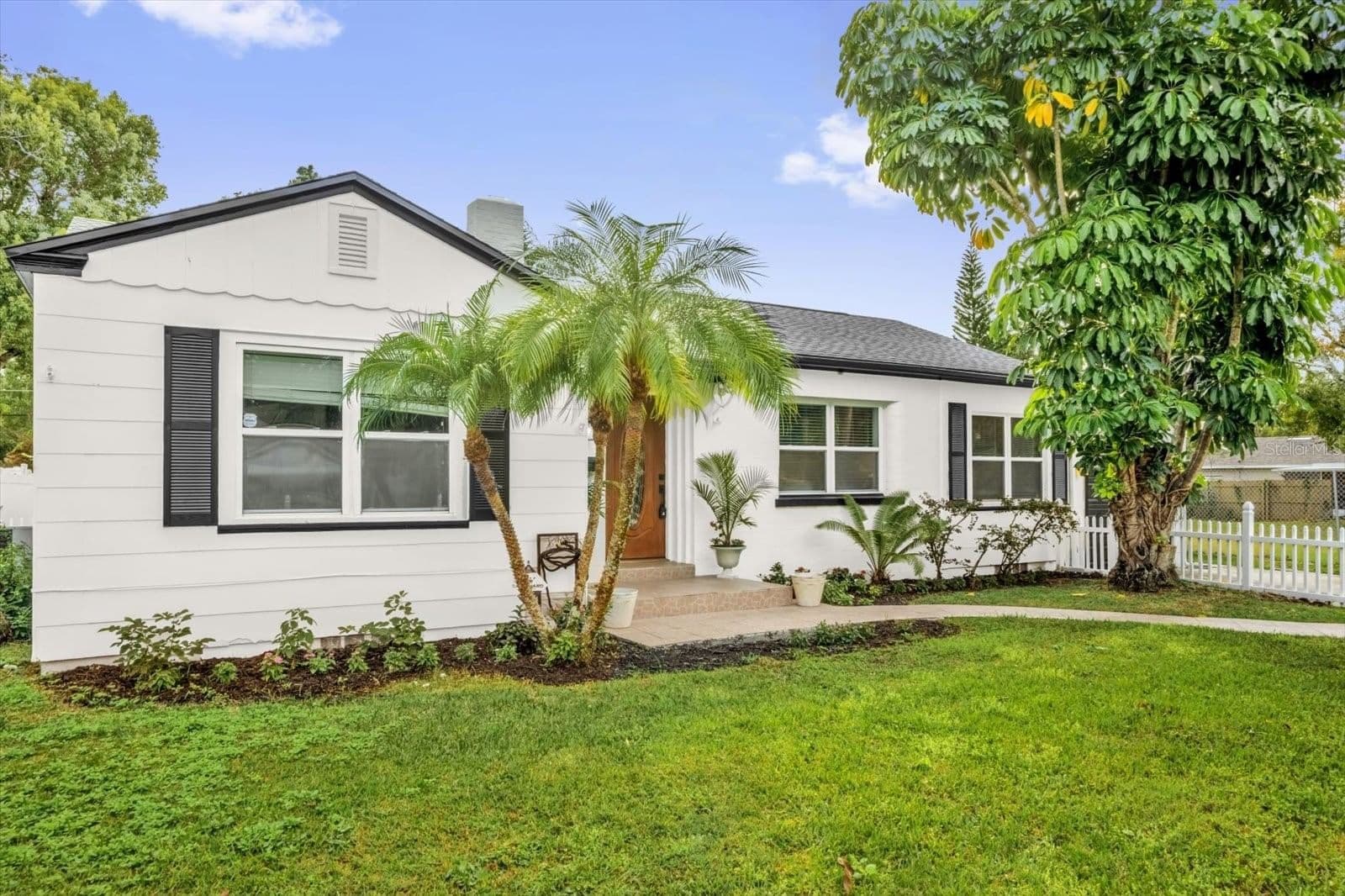 918 SMITH Street, Orlando, FL 32804 2