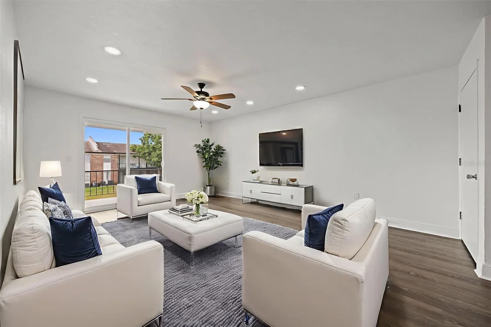 5317 CURRY FORD Road #203 - BLDG L, Orlando, FL 32812 2