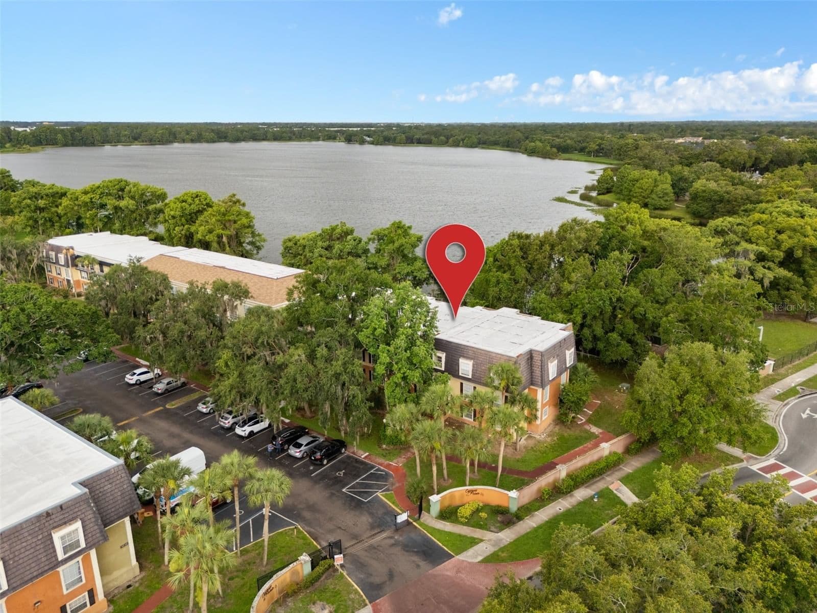 4190 VERSAILLES Drive #4190D, Orlando, FL 32808 2